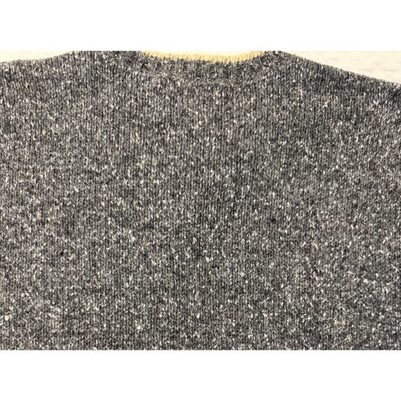 Vintage Woolrich Mens Wool Confetti Gray and Cream Vest Size XL - Picture 2 of 8